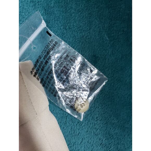 Uniqlo Pants Size 31 Womens Beige Stretch Chino Khaki Pleated Straight NWT - Picture 4 of 14